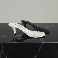 Semelles élégantes basses